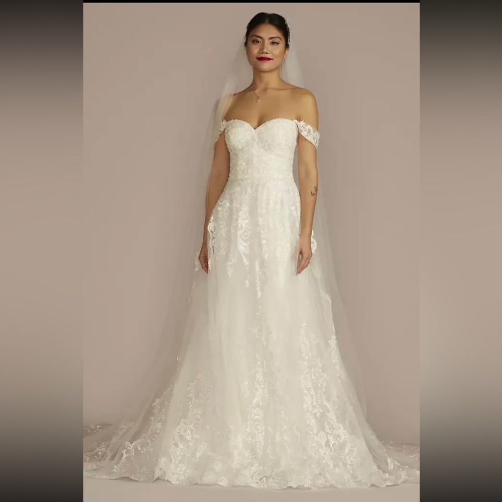 NWT Oleg Cassini CWG954 Wedding Dress